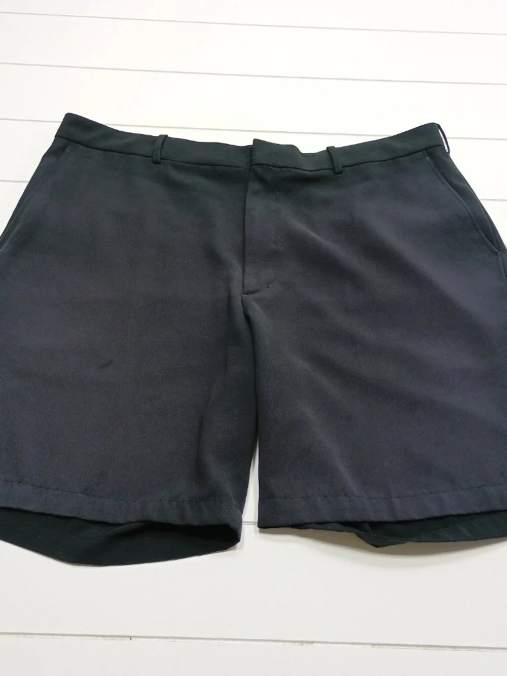 Walter Hagen Black Golf Shorts 42 Performance Flat Front Stretch Casual